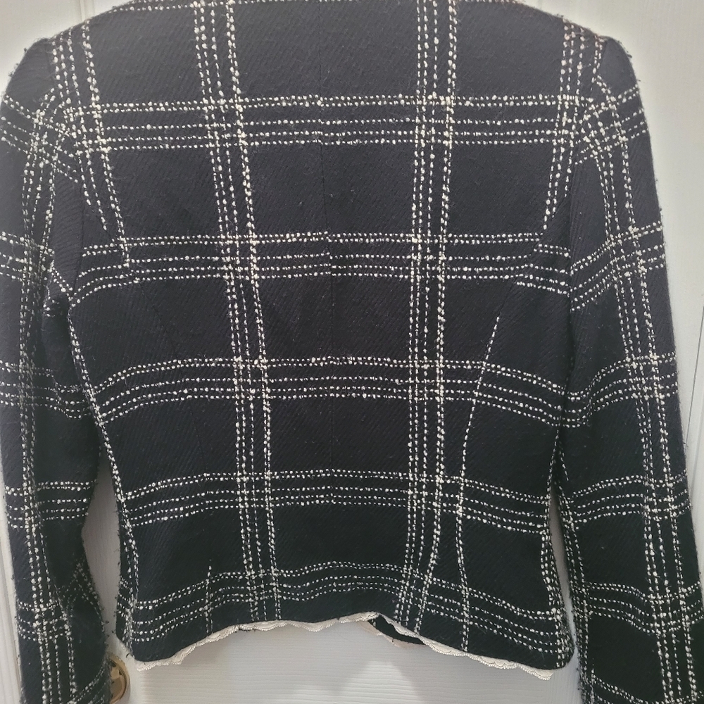 Blazer,wool,lace trim,great preloved cond.,nice to wear in the Fall at office. - Picture 9 of 9